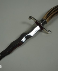 Linder Lionhead Dagger